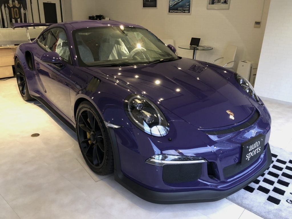 ショールームにGT3RS