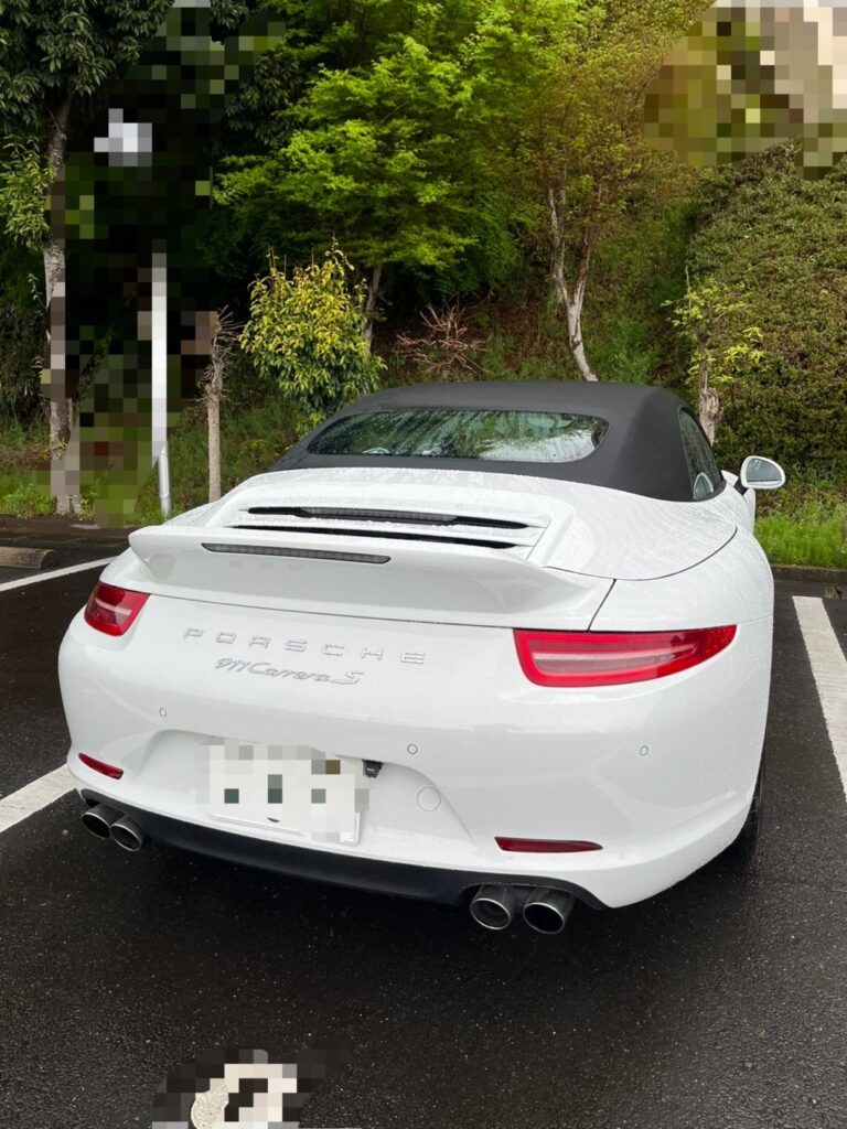 ほぼ新車…