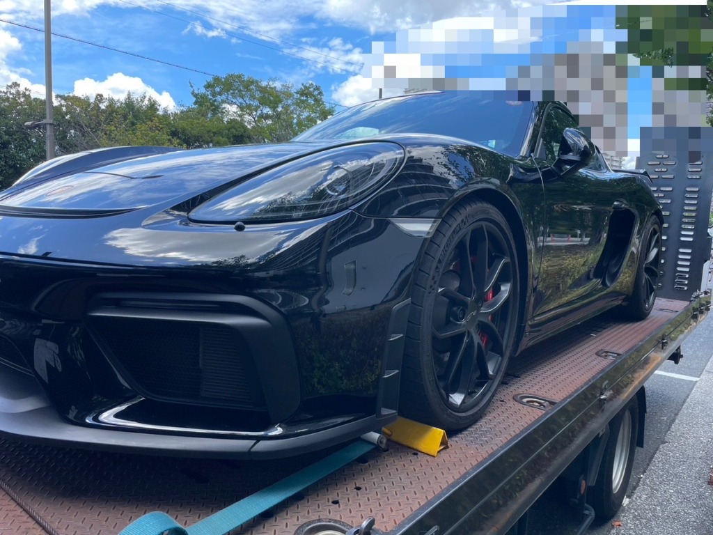 718ケイマンGT4入庫！